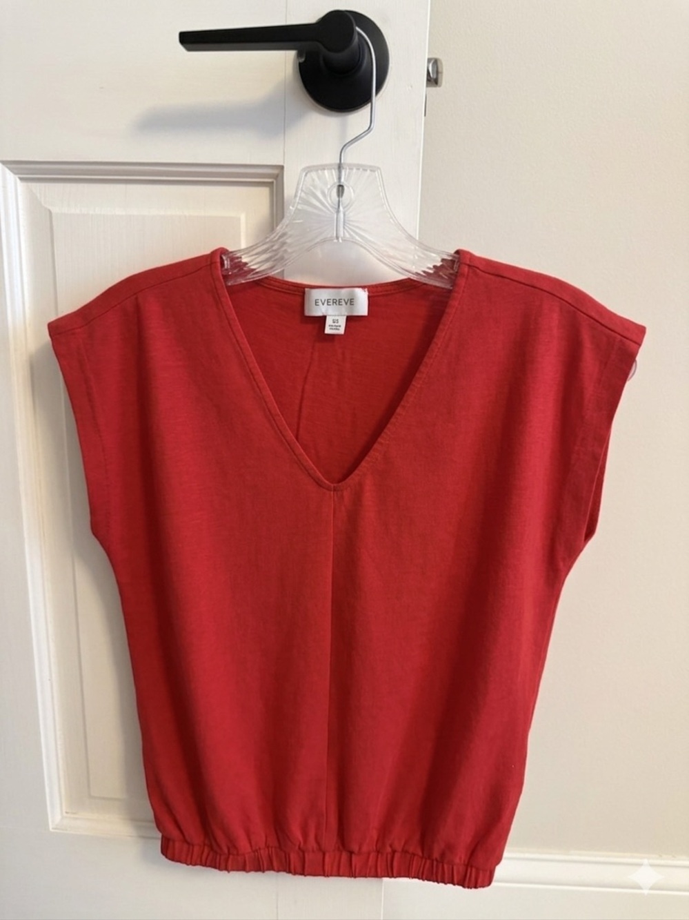 Evereve Red V-Neck Cap Sleeve Top